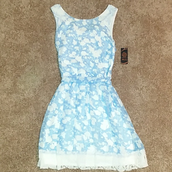 Colleen Atwood Beautiful Powder Blue Dress - Picture 2 of 4